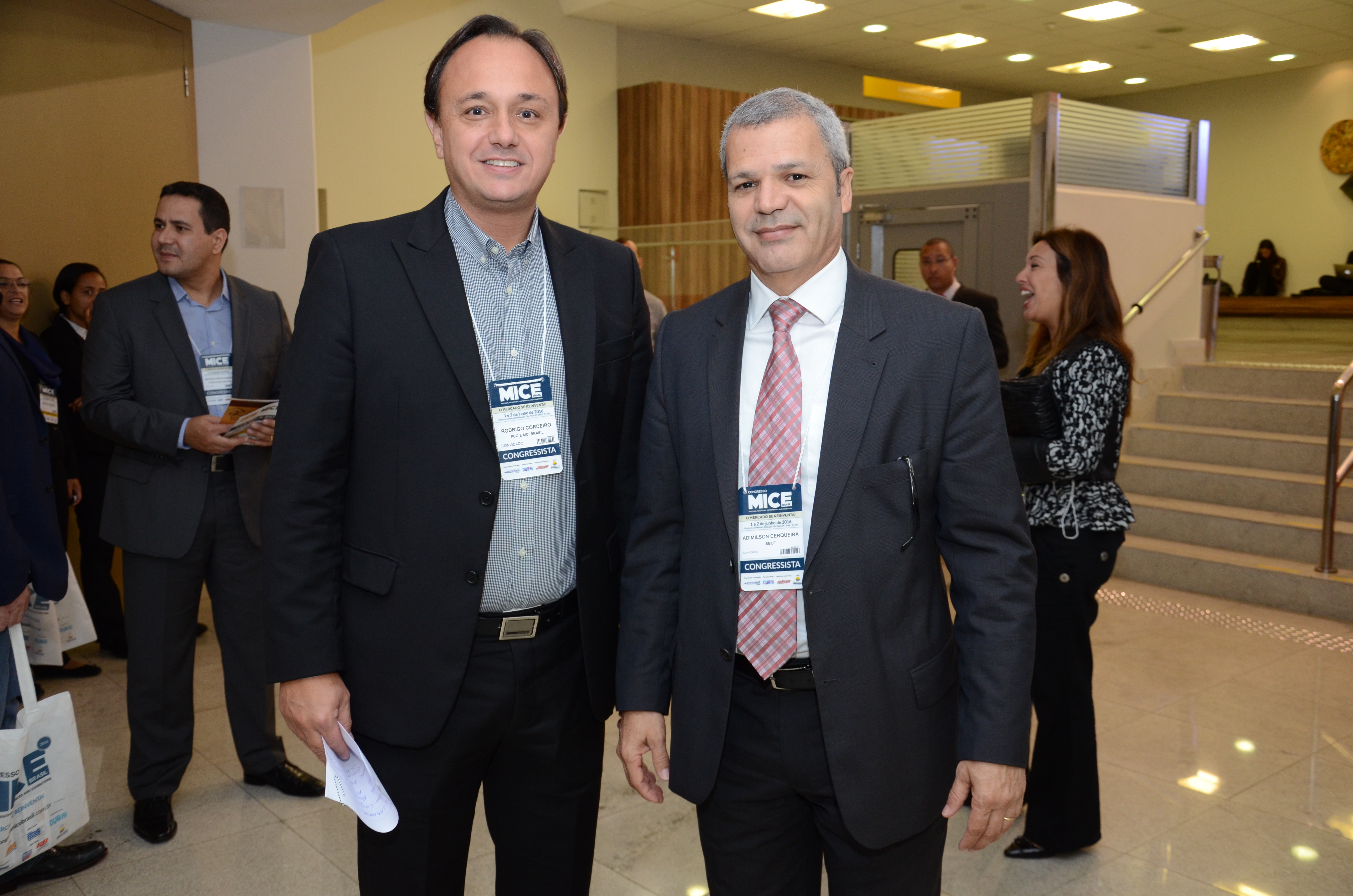 Rodrigo Cordeiro, da PCO e MCI Brasil, e Adimilson Cerqueira, da SBOT Rodrigo Cordeiro, da PCO e MCI Brasil, e Adimilson Cerqueira, da SBOT