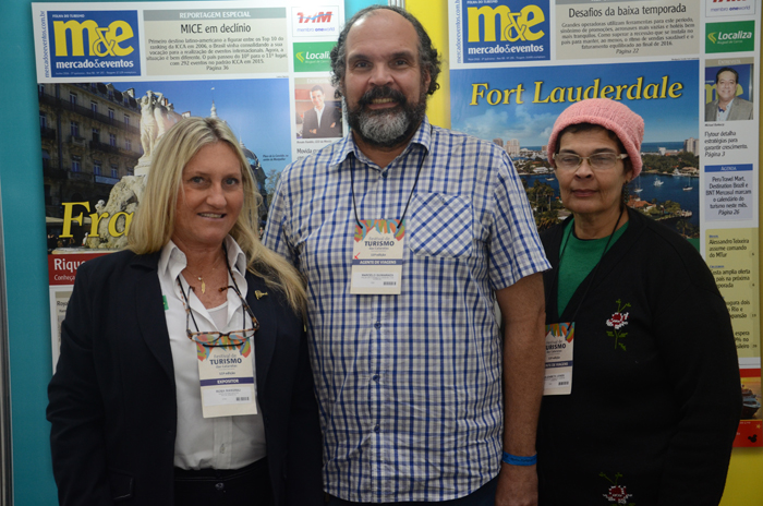 Rosa Masgrau, do M&E, Marcelo e Elizabeth Jones, da Palmitur Rosa Masgrau, do M&E, Marcelo e Elizabeth Jones, da Palmitur