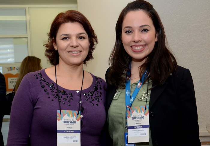 Valéria Mariotti, da Paraná Turismo, e Amanda Fagundes, do Sebrae Paraná