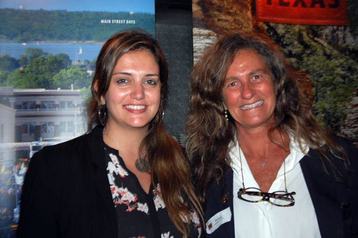 Ana Elisa Facchinato, do Brand USA, com Mari Masgrau, do M&E
