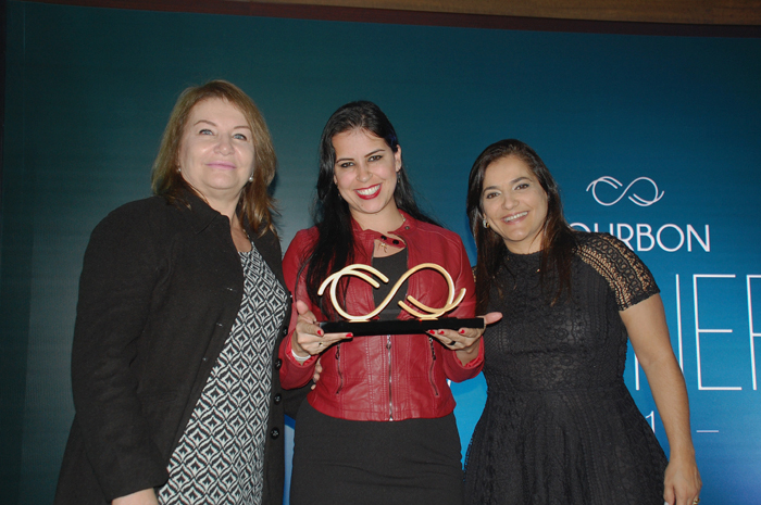 Ao centro, Ana Paula Rocha, da Localiza, com Gracia Verdolin e Rosângela Morales, da Rede Bourbon 