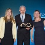 Ao centro, Fabio Parlatore, da Central de Eventos Maringá, com Carla Lopes e Haline Paniagua, da Rede Bourbon