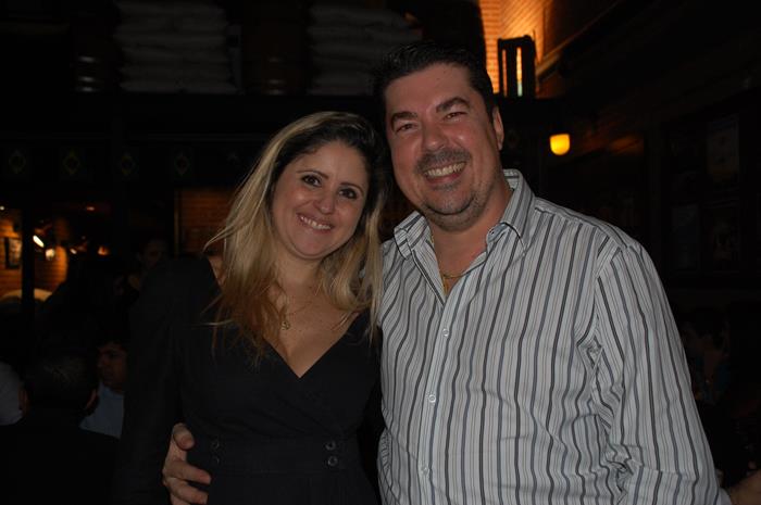 Cecília e Sandro Batista, da Puc Turismo