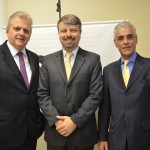 Edmar Bull, da Abav Nacional, com Renato Melo e Marcos Balsamão, da Abav-SP