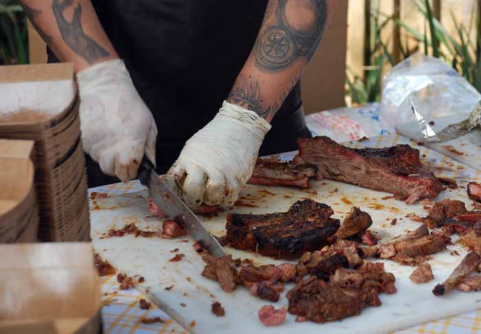 Um dos tipos de carne servido na ação