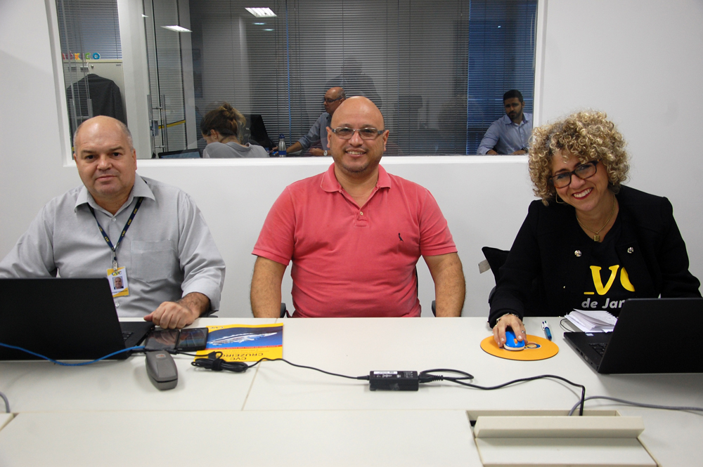 Afonso Domingues (ao centro) com William Santos e Gerlan Salomão Afonso Domingues (ao centro) com William Santos e Gerlan Salomão