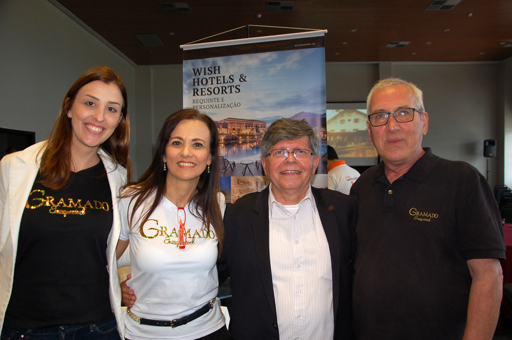 Barbara Konrath, Rosa Volk e Luiz Kraieski, do Turismo de Gramado com Artur Fernando, da GJP