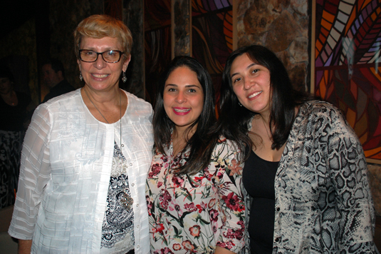 Barbara Picolo, da Flytour Viagens, com Jaqueline Souza e Katia Silva, da MMT Gapnet Barbara Picolo, da Flytour Viagens, com Jaqueline Souza e Katia Silva, da MMT Gapnet