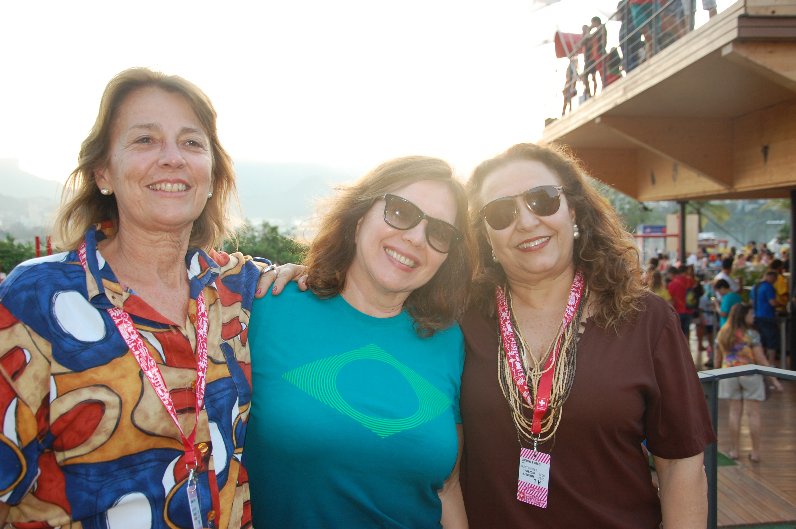 Celia Oliveira, da Viking com Ines Fabres e Eillen Davies, da NewIt Celia Oliveira, da Viking com Ines Fabres e Eillen Davies, da NewIt