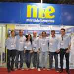 Celso Andrade e a equipe da April