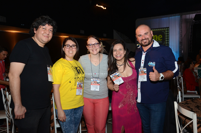 Felipe Guajardo Cuevas, da Neruda Turismo, Giovana Borba, da Interagitour, Lara Tais, da Arte do Turismo, Ane Marin, da Nice Place, e Pedro Guidotti, da Guidotti Trip Felipe Guajardo Cuevas, da Neruda Turismo, Giovana Borba, da Interagitour, Lara Tais, da Arte do Turismo, Ane Marin, da Nice Place, e Pedro Guidotti, da Guidotti Trip