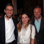 Fávio Corrêa e Scarlett Lima, da Teresa Perez, com Simon Mayle, da Travel Week