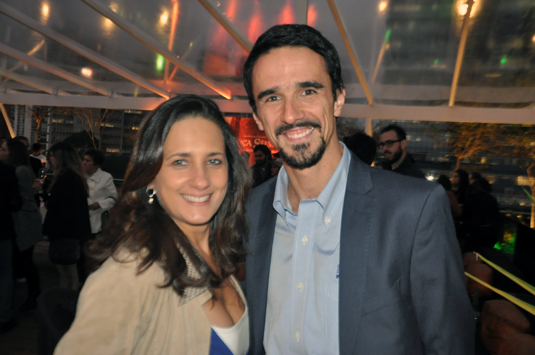 Gisela Perez, da Travel South, e Eduardo Genekian, da GWW Gisela Perez, da Travel South, e Eduardo Genekian, da GWW