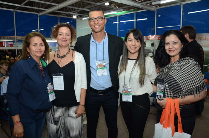 Gisleide Silva, Gabriela Nicolau, Allan Alberto Oliveira, Elizabeth Costa, do Aruanã, e Léa Duarte, da Setur-SE
