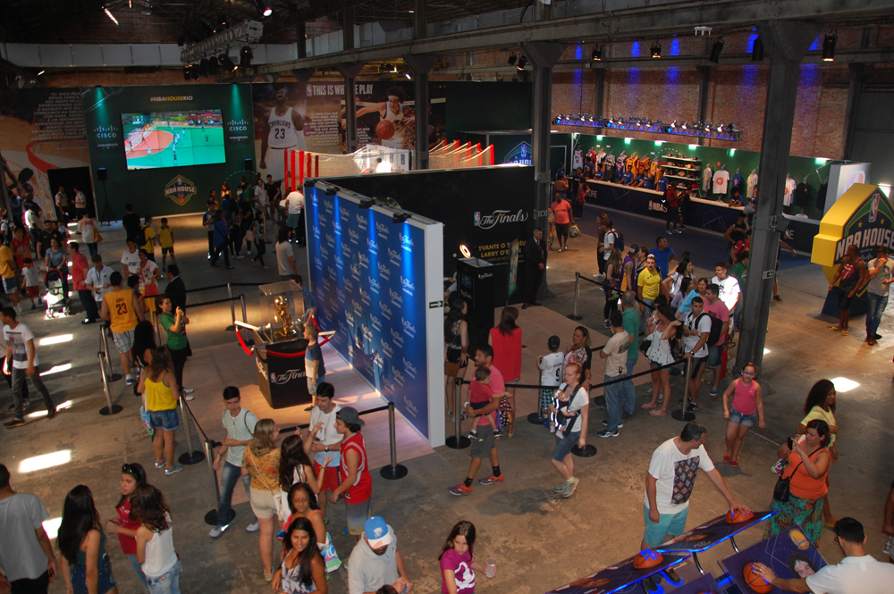 Grande movimento de visitantes Grande movimento de visitantes