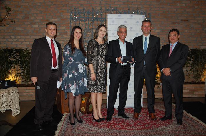 Marcos Balsamão, da Alatur recebe prêmio da Aeromexico Marcos Balsamão, da Alatur recebe prêmio da Aeromexico