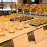 Alimentos servidos no buffet do Lounge