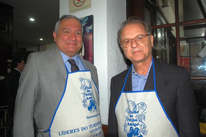 Roberto Baungartner, doutor em direito público, e Orlando Souza, diretor executivo do Fohb