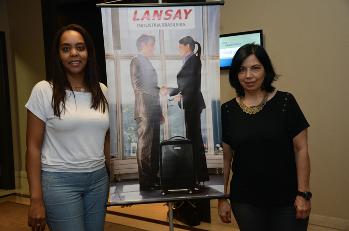 Adriana Camargo e Marlene de Oliveira, da Lansay