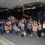 Agentes de viagens chegando ao evento