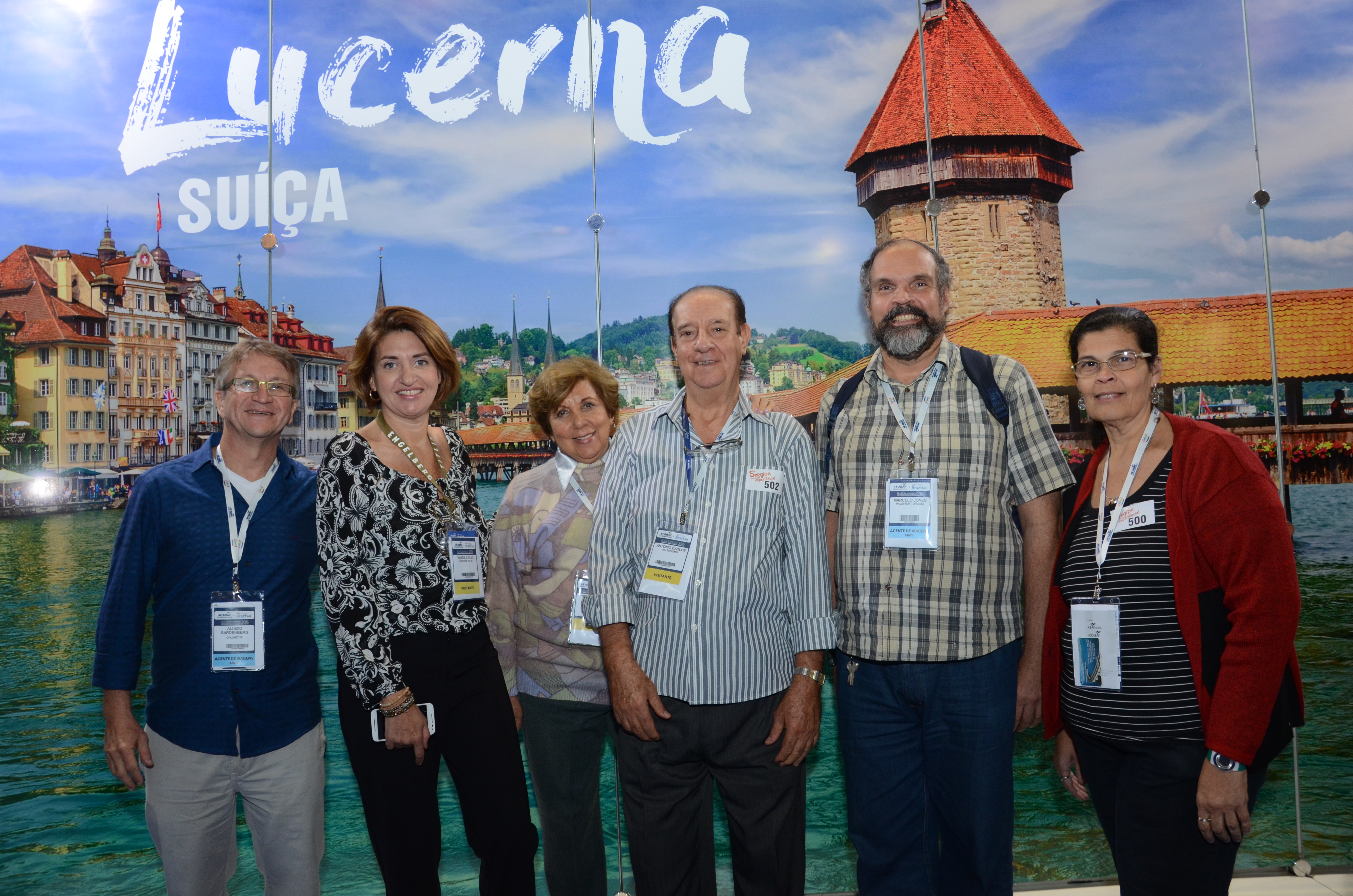 Aluizio Sardenberg, da Onlinetur, Vanda Catão, de Lucerna Titlis, Maria Helena e Antonio Carlos, da MH Turismo, Marcelo e Elizabeth Jones, da Palmitur