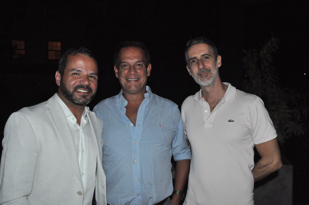 André Raynoud, da Atout France, Pedro Adour, do Portofolio, e Felipe Porto, do The Travel