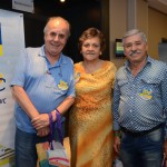 Antonio Carlos e Vera Lúcia, da Veltur, e Oliveiro Ferreira, da LIU Viagens e Turismo