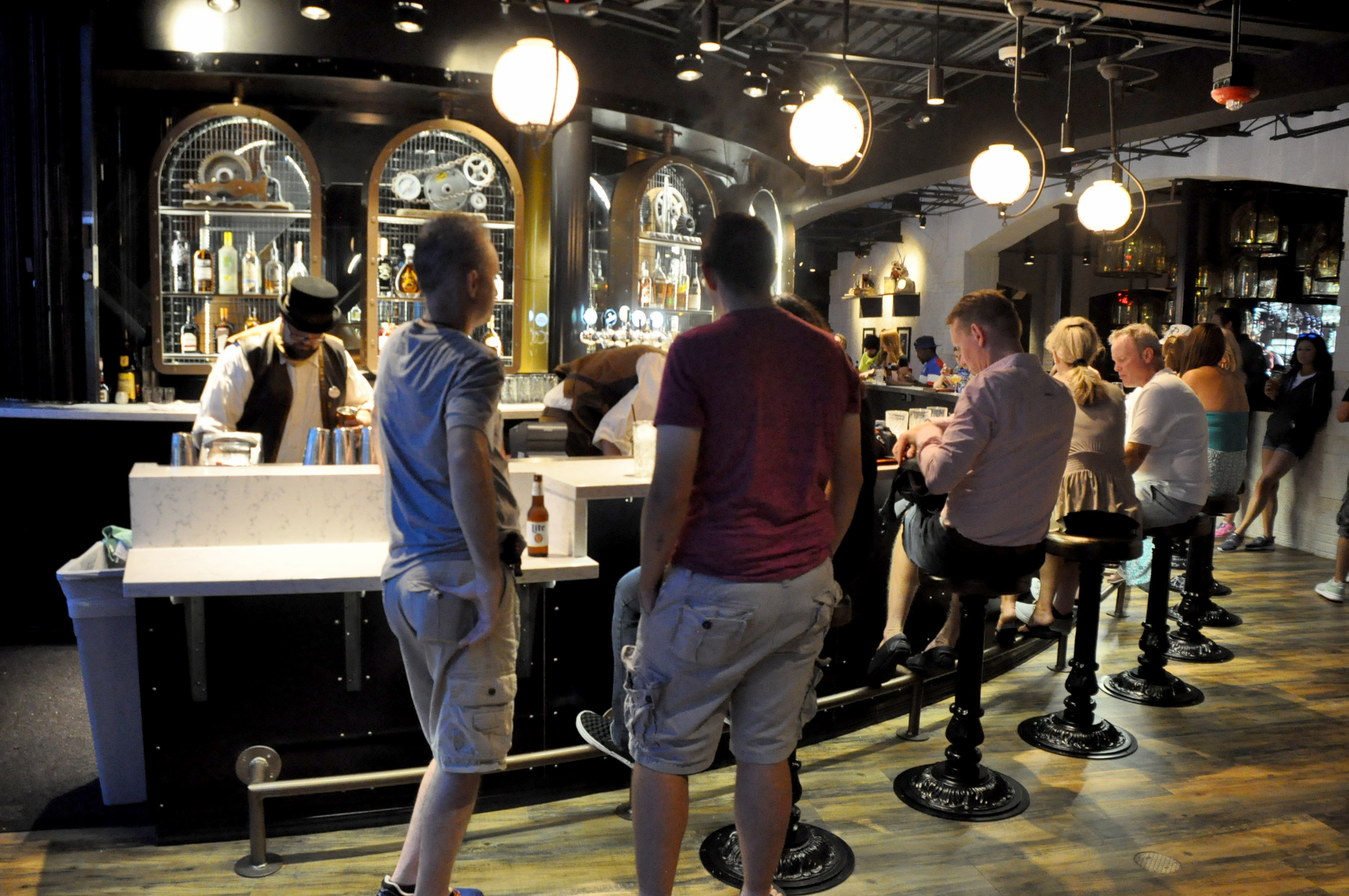 Bar reúne os fãs de uma cerveja gelada Bar reúne os fãs de uma cerveja gelada