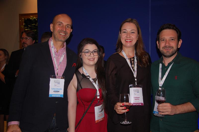Carlos Eduardo Franca, da Staff One, Carolina Chiquete, da Atout France, Cristiane Vento, da Rail Europe, e Gabriel Camargo, da CT Operadora