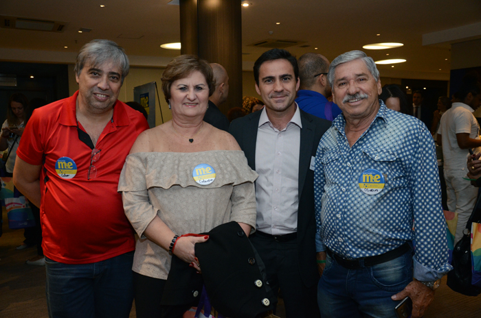 Celso Prata Miranda, da LM Turismo, Catarina Matulovic Rio, da Catarina Rio Tur, Rogério Mendes, da CVC, e Oliveiro Ferreira, da LIU Viagens e Turismo Celso Prata Miranda, da LM Turismo, Catarina Matulovic Rio, da Catarina Rio Tur, Rogério Mendes, da CVC, e Oliveiro Ferreira, da LIU Viagens e Turismo