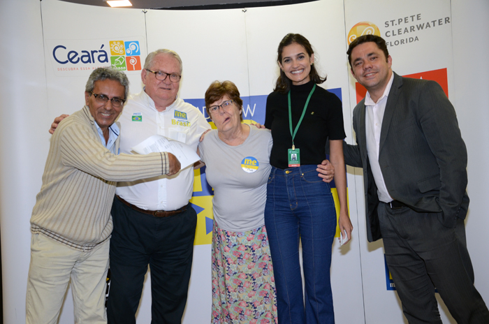 Sonia Furlan, da Sothur Viagens, e Evaldo Vieira dos Santos são acompanhantes um do outro na viagem para o Ceará Sonia Furlan, da Sothur Viagens, e Evaldo Vieira dos Santos são acompanhantes um do outro na viagem para o Ceará