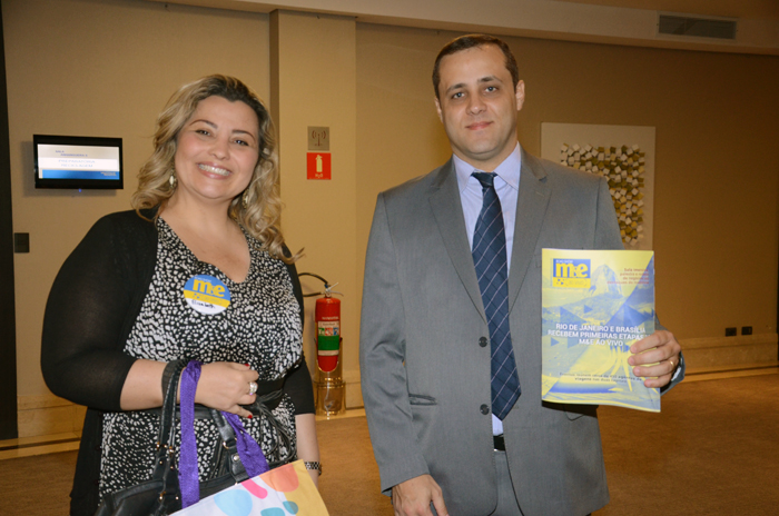 Elisabeth Natotschiev, da Chiev Travel, e Luiz Fernando Mammana, da Mimitur Viagens Elisabeth Natotschiev, da Chiev Travel, e Luiz Fernando Mammana, da Mimitur Viagens