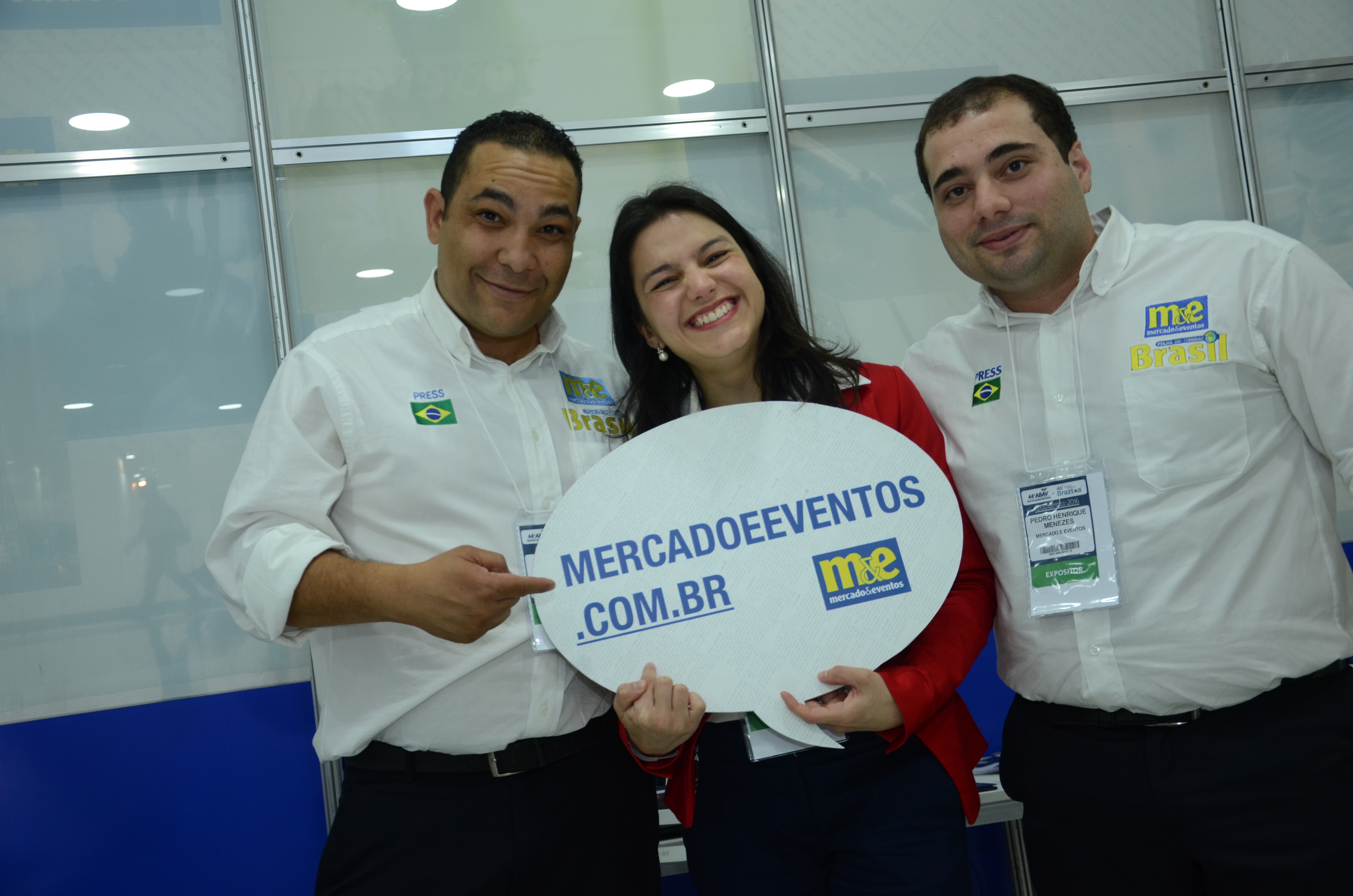 Eric Ribeiro, Aline Costa e Pedro Menezes, do M&E