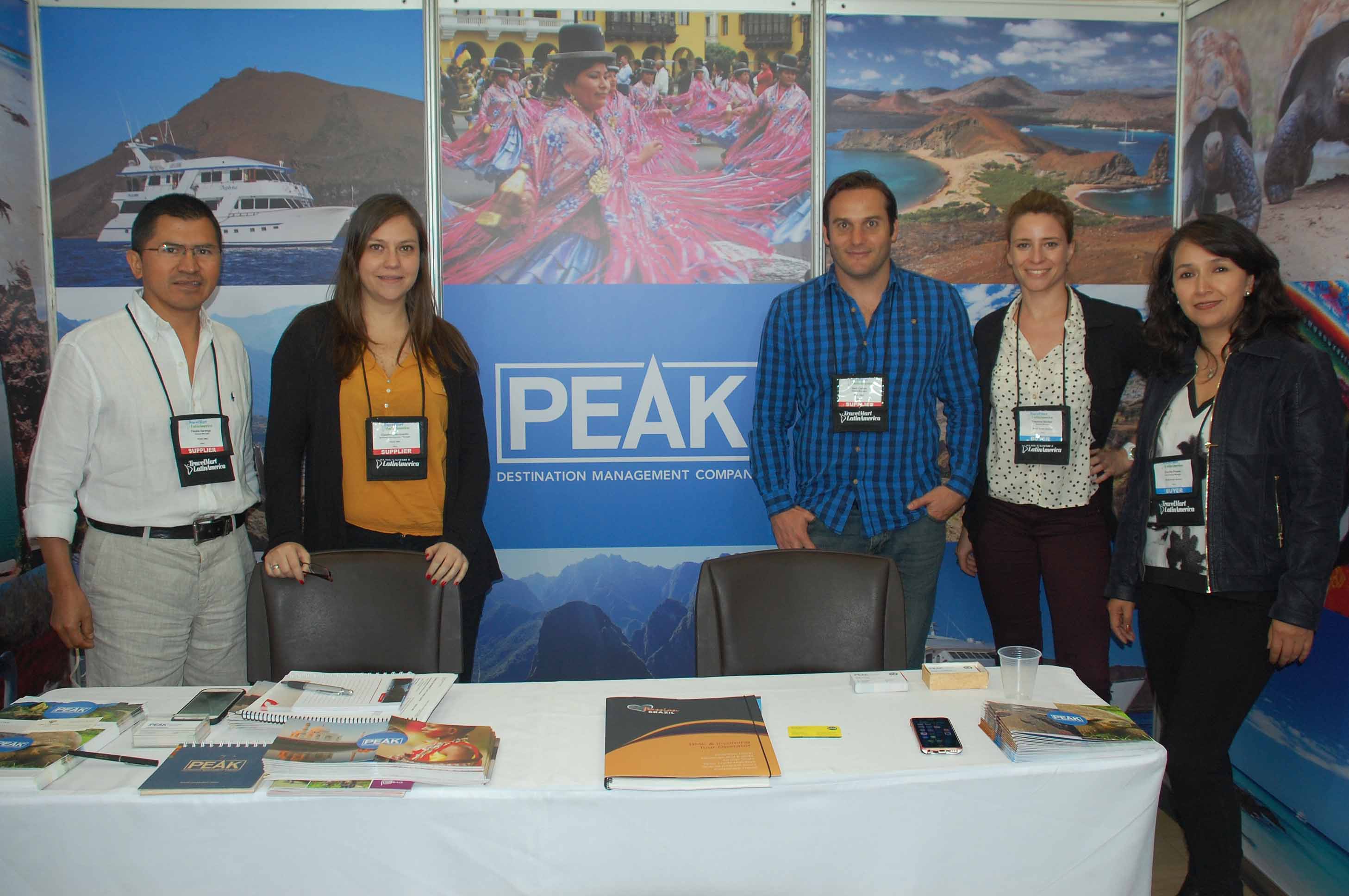Gary Cohen e sua equipe da Peak Destination do Peru Gary Cohen e sua equipe da Peak Destination do Peru