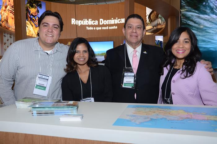 George Rodríguez,Paola Gómez, René Contreras, e Jarolin De La Cruz, da Republica Dominicana
