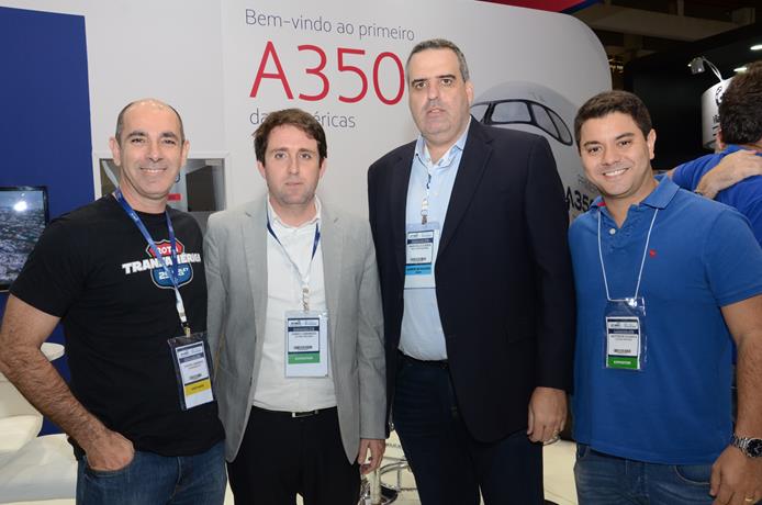 Heber Garrido, do Transamerica, Fabio Camargo, da LATAM, Marcelo Cohen, da Belvitur, e Antenor Soares, da LATAM