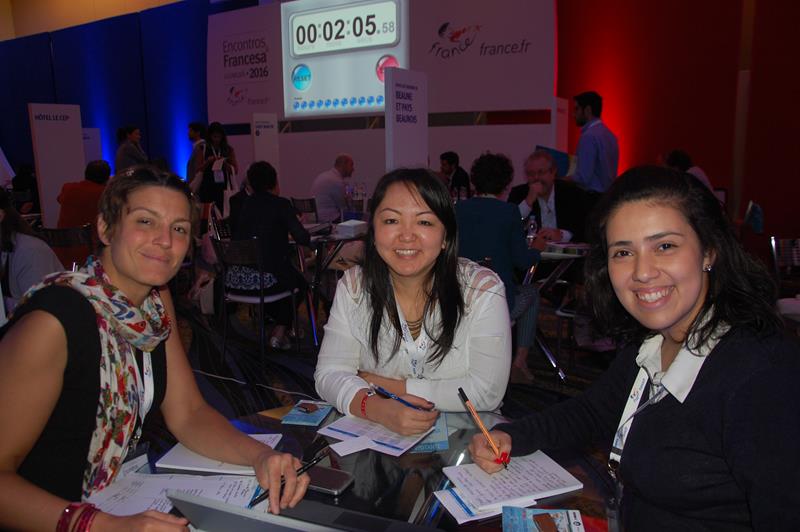 Hèléne Madec, do escritório de Turismo de Méribel, Cristina Ogasawara, da Interpoint, e Dafne Arenas, da Ana Terra