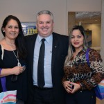 Iona Uebel e Roseane Nery, da Exodo Viagens, com Paulo Dutra, da Avianca