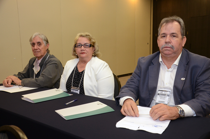Joacyr Rocha, conselheiro da Abav PR, Edna Rocha, presidente Abav Pará, e Pedro Costa, conselheiro Abav BA