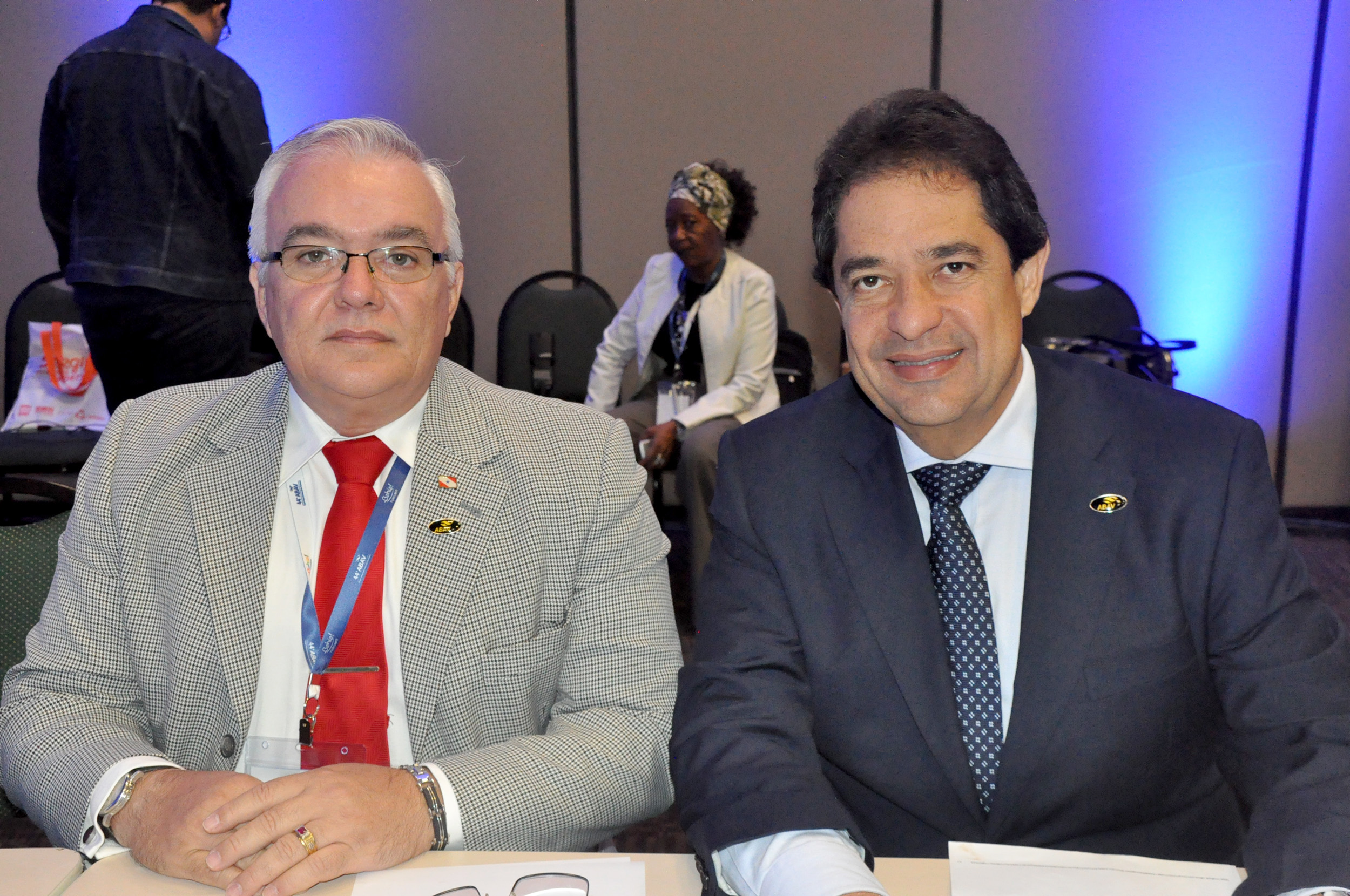Joy Colares, da Setur-PA, e José Alves, secretário de Turismo da Bahia