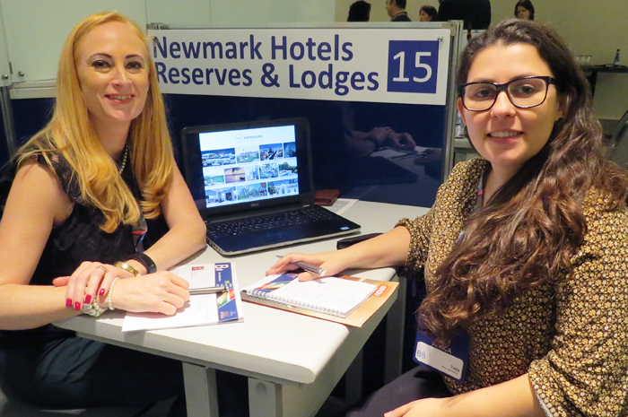 Lina Nel, da Newmark Hotels Reserves & Lodges, e Celia Lima, da Nova Operadora