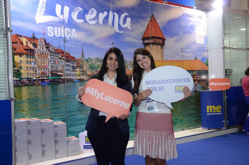 Luciana Fernandes, do M&E, e Maria Claudia de Paula, da Empetur