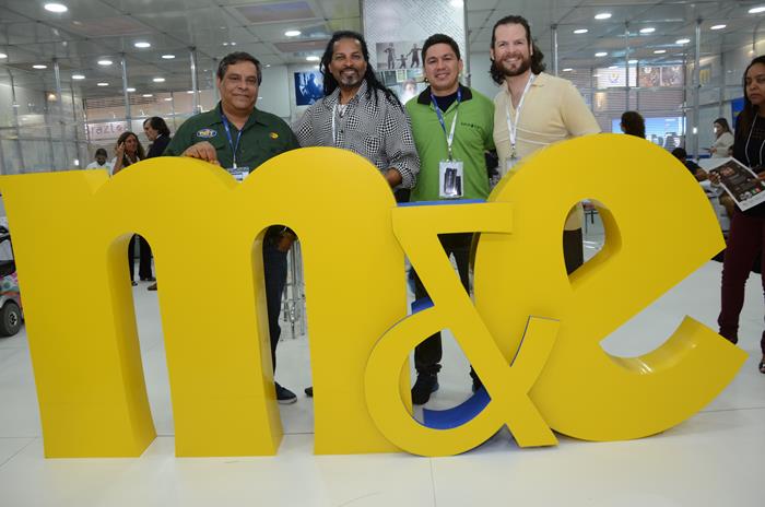 Marco Davila, do Amazonas Day Tour, Ross Andrade, da K&R Viagens, Edmilton Pinheiro, da Shalom Tour, e Kess Loschner, da K&R