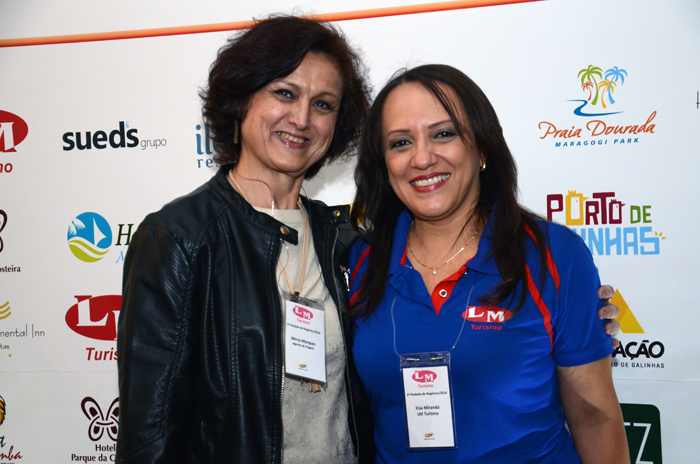 Mirna Marques, freelancers da LM Turismo, e Elsa Miranda, da LM Turismo