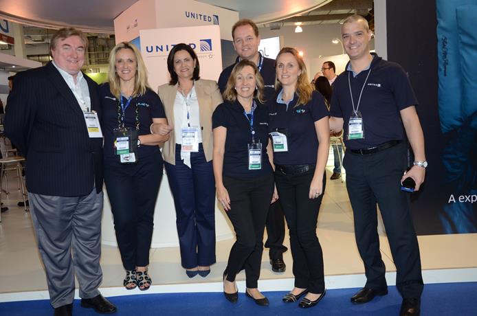 Paul Barry, da BCD Travel com a equipe da United