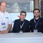 Ralf Aasmann, da AirTKT, Cassio Oliveira e André Desantis, da Ancoradouro