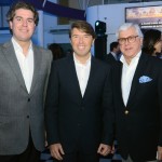 Ricardo Amaral, da R11, entre Juarez Cintra Neto e Juarez Cintra Filho, da Ancoradouro