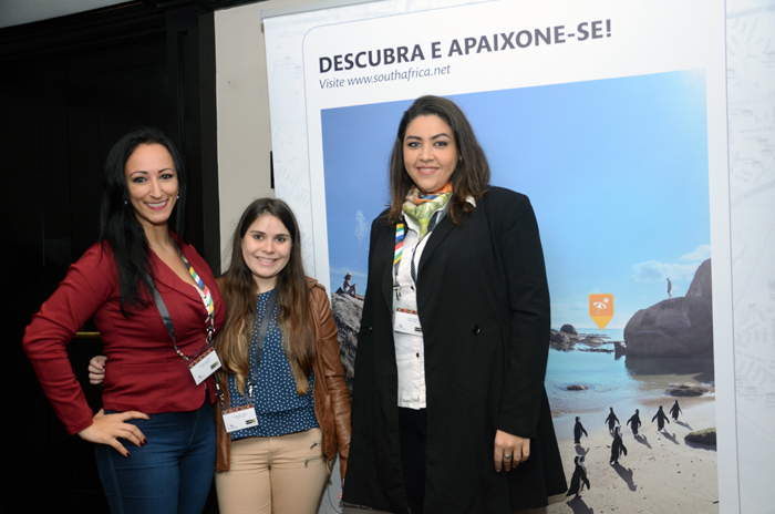 Rosana Agostinho, Ana Clara Lopes e Leticia Mota, da TGK