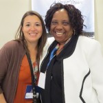 Sandra Menichelli, da Mahal Tour Operator, e Dr Enivah Mutsau, do ministério do Turismo do Zimbabwe