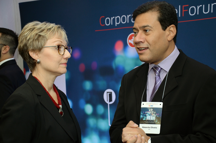 Suzanne Neufang e Alexandre Oliveira, da HRS Suzanne Neufang e Alexandre Oliveira, da HRS